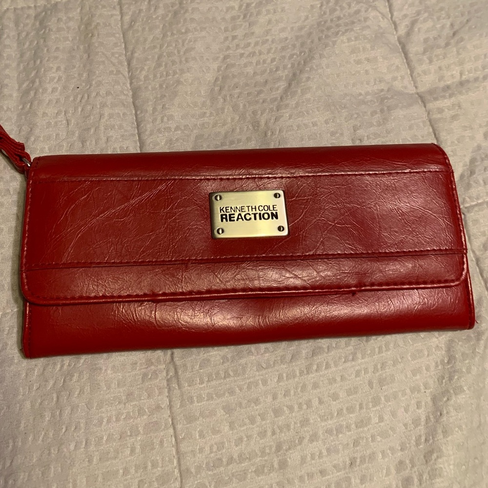 3/$32 Kenneth Cole Reaction Dk Red Wallet/6 card slots VEUC